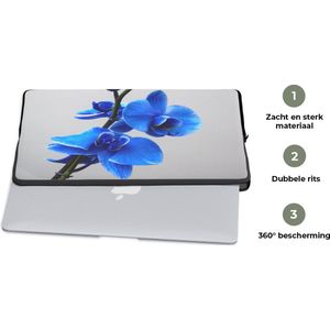 Laptophoes 15.6 inch - Blauwe Orchidee - Laptop sleeve - Binnenmaat 39,5x29,5 cm - Zwarte achterkant