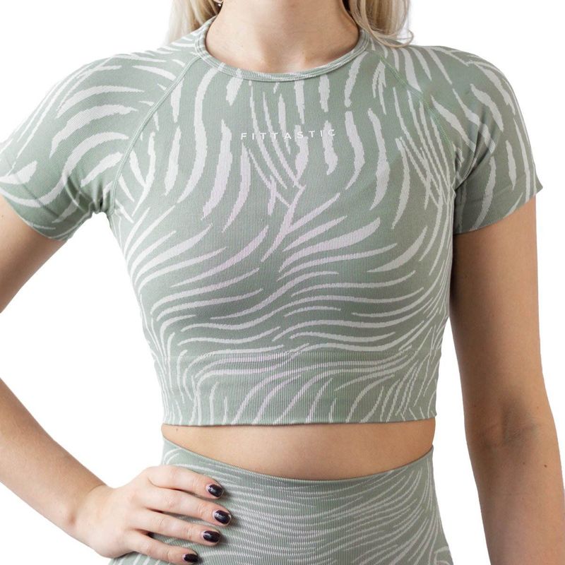 Fittastic - Shirt - Jungle Green - 90% Nylon 10% Spandex
