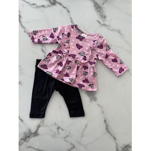 Baby meisjes setje 2 delig ""Roze met hartjes"", verkrijgbaar in de maten 56 t/m 80