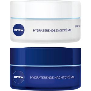 Nivea - Essentials - Hydraterende Dagcrème SPF30 - 50 ml - Gezichtscrème