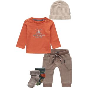 Noppies - Kledingset - 5delig - Broek Jordrup Burly wood - Longsleeve Jan Phyl Bombay Brown - Beanie Joliet Sand Melange - Sokken Jerzu Burly wood - Maat 56