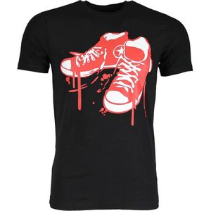 Local Fanatic T-shirt sneakers