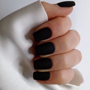 SD Press on Nails - B-120 - Plaknagels - Nagelset 20 Nagels - Zwart Matte - Gellak - Nagellak - XS Coffin Nageltips - Nepnagels met Lijm - Kunstnagels - Nail Art - Handmade - Valse nagels - Nagelvijl - Accessoires - Matte Nagels - Zwarte nagels