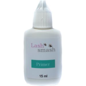Primer voor een betere hechting van het plaatsen van wimperextensions!