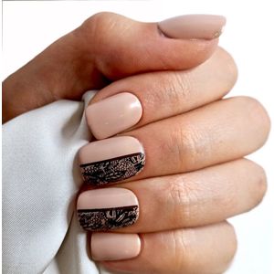 SD Press on Nails - B25 - Plaknagels met nagellijm - Kort Recht Square Kunstnagels - Nude Lace - Set 20 Kunstnagels handgemaakt van gellak - Nail Art - Beauty - Manicure - Nails at home - Nageltips - Nepnagels - Accessoires voor haar
