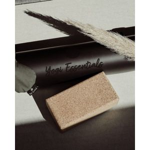 Premium PU Natural Rubber Yoga Mat - Zwart - 4,5 mm - Yogi Essentials Yogamat anti slip