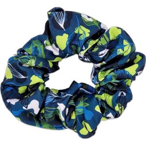 Scrunchie Voor Baasjes - Kleurrijke Haarelastiek - Groen - Blauw - Camouflage - Luipaard - Let's go Outside - Paw My God!