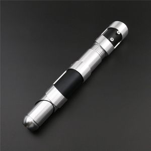 Raddsaber Star Wars Lightsaber “Stealth” - Zwart - Stalen Lichtzwaard - 11 (RGB) Kleuren 50 Watt licht - Flash on clash - Zwaai geluid