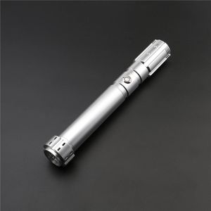 Raddsaber Star Wars Lightsaber ""Jadebreaker"" - Zilver - Stalen Lichtzwaard - 11 (RGB) Kleuren 50 Watt licht - 16 Geluid en 20 licht effecten - Flash on clash - Zwaai geluid