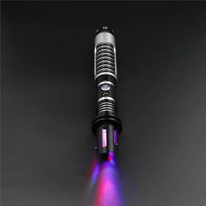 Raddsaber Star Wars Lightsaber NEOPIXEL ""Revolt"" - Zilver - Stalen Lichtzwaard - 11 (RGB) Kleuren 50 Watt licht - 16 Geluid en 20 licht effecten - Flash on clash - Zwaai geluid
