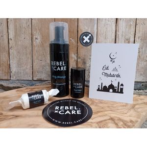 Eid Mubarak-Mannen-Huidverzorging-Giftset-Deodorant-Facewash-Beardwash-baard-Gezichtsreiniging-Feestelijk-ingepakt-luxe product-Cadeaudoos-Ramadan-Islamitisch-Moskee-Islam-Feest-Suikerfeest-Offerfeest-Feestdag-Vastenmaand-Kaart-cadeaupakket-giftset