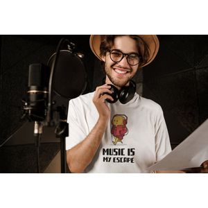 Shirt - Music is my escape - Wurban Wear | Grappig shirt | Muziek | Unisex tshirt | Oortjes | Box | Gitaar | Piano | Dans | Koptelefoon | Wit