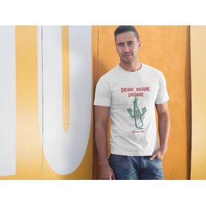 Shirt - Drink, drank, drunk - Wurban Wear | Grappig shirt | Dieet | Unisex tshirt | Fast food | Airfryer | Sport | Verwenpakket | Wit & Zwart