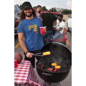 Shirt - Supreme patty - Wurban Wear | Grappig shirt | Dieet | Unisex tshirt | Fast food | Airfryer | Sport | Verwenpakket | Wit, Zwart & Blauw