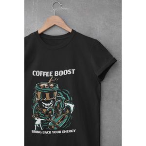 Shirt - Coffee boost - Wurban Wear | Grappig shirt | Koffie | Unisex tshirt | Koffiezetapparaat | Koffiebonen | Wit & Zwart