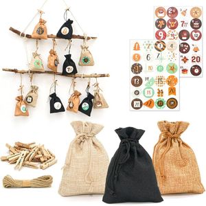 Vulbare Adventskalender - 24 Geschenkzakken - DIY Kerstversiering - Complete Knutselkit (zwart, beige, bruin)