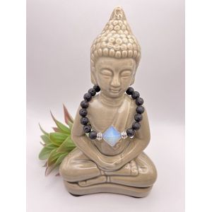 Kogel armband Lavasteen en Bergkristal Merkaba (ster/piramide) zwart/wit