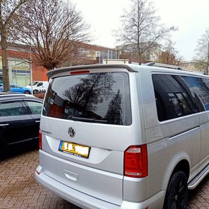 T6 T6.1 Spoiler Alleen voor achterklep LL4U Black Berry