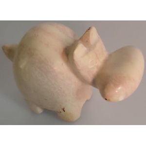 Nog meer sfeer in uw woonomgeving met deze prachtig handgemaakte nijlpaard! Een bijzondere nijlpaard gemaakt van speksteen, een zachte natuursteen. Vind een gezellig plekje in je huis, serre/tuinkamer of in de werkkamer. Voor uzelf of als cadeau.