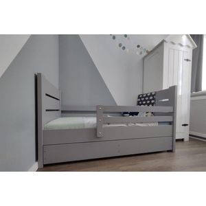 Rockwood® Peuterbed Milly en Mo Grijs Totaalpakket (met matras, molton, hoeslaken, dekbed en kussen) met lattenbodem, matras Polyclean De Luxe en bedtextielpakket