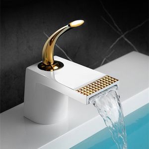 Wit Gouden Badkamer Kraan Messing Waterval Bad Wastafel Kraan Wc Keuken Badkamer Wastafel Kraan Luxe Warm En Koud Water Kraan