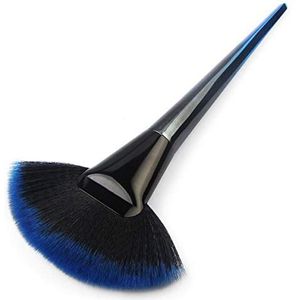 Makkelijk te gebruiken Professionele kwaliteit Cosmetische enkele grote houten handvat Black and White Large Fan-vormige make-up kwast Repair capaciteit high-gloss Brush Loose Powder Brush Powder Silh