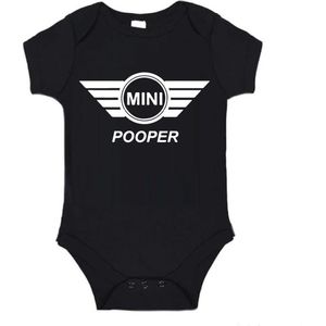 Soft Touch Rompertje (zwart) met witte Tekst - Minipooper | Baby rompertje met leuke tekst | | kraamcadeau | 0 tot 3 maanden | GRATIS verzending