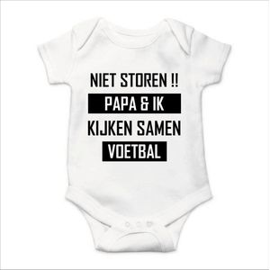 Soft Touch Rompertje met Tekst - Niet Storen! Papa en ik kijken Samen voetbal - wit/zwart | Baby rompertje met leuke tekst | | kraamcadeau | 0 tot 3 maanden | GRATIS verzending