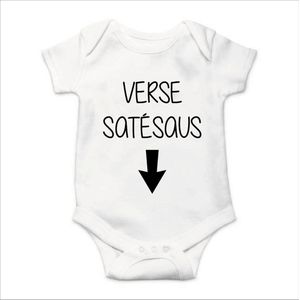 Soft Touch Rompertje met Tekst - Verse Satésaus met Pijl naar beneden - Wit/zwart | Baby rompertje met leuke tekst | | kraamcadeau | 0 tot 3 maanden | GRATIS verzending
