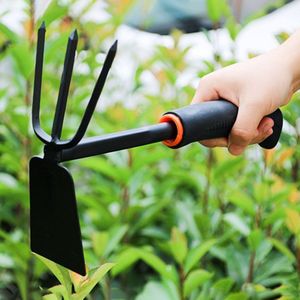 Beoefenaars van de 2 in 1 Tool tuinieren planten graven Non-slip rubberen handvat ijzer schoffel Rake (willekeurige kleur levering)