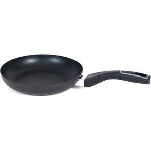 San Ignacio - Zwarte Aluminium Koekenpan/Hapjespan Gusto 22 cm - Anti-aanbaklaag - Geschikt voor alle Hittebronnen