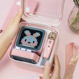 Divoom DitooMic - karaoke set - bluetooth speaker en microfoon - pixel art display - social media notificaties (roze)