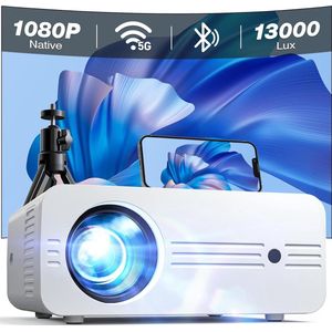 DiverseGoods Projector [Upgrade] Beamer 5G WiFi Bluetooth 13000 Lux Native 1080P 4K Ondersteund, Mini projector 300” thuisbioscoop Geschikt Voor iOS Android HDMI TV Stick PS5 (Tas en Statief Inbegrepen)