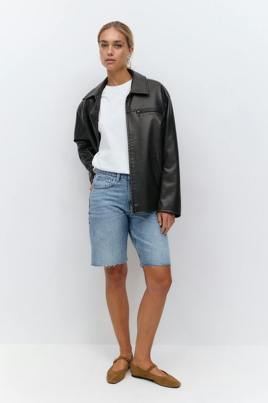 Gina Tricot - Korte Broek - Medium Blue Denim - Straight Fit - Regular Waist