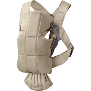 BabyBjörn Draagzak Mini - Geweven - Beige - Buikdrager – Heupvriendelijk – Gebruiksvriendelijk