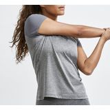 Craft Adv Essence S S Slim Tee Sportshirt Dames