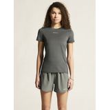 Craft - ADV Essence T-shirt 2 - Dames - Ergonomisch Ontwerp - Sneldrogend - Ventilatiezones