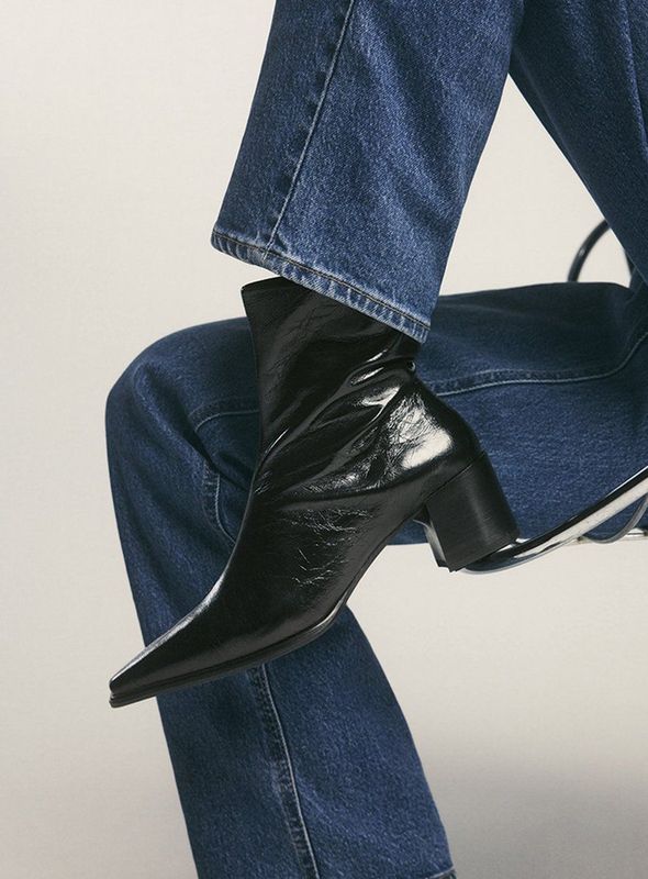 Vagabond - Giselle 5854 - Enkellaarsjes - Zwart