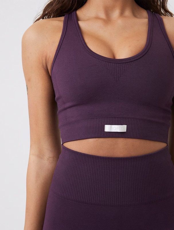 BORG - Low Seamless Bra - Sportbeha - Zwart - Gerecycled Stretchpolyamide