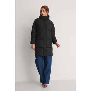 NA-KD - Lange Gewatteerde Jas - Zwart - Gewatteerd - Hoge Kraag - Capuchon