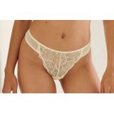 Na-KD - Kanten String - Offwhite - Mid Rise Classic Lace Thong