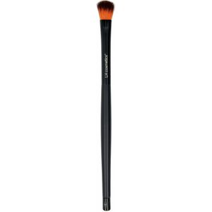 Linda Hallberg Cosmetics Blending Brush 304