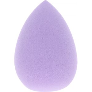 By Lyko Soft Blending Sponge