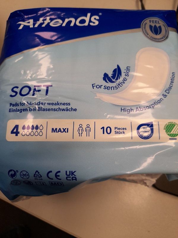 Attends - Soft 4 Maxi - Inlegger - 10 Stuks