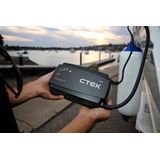 M25 - Acculader - 25A - Voor Grotere Scheepsaccu's - Inclusief 4m Kabel