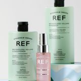 REF - Weightless Volume Giftbox - Shampoo 285 ml - Conditioner 245 ml - Shine Elixir 80 ml