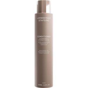 Lernberger Stafsing - Conditioner - Hydrating & Strengthening - 250 ml - Veganistisch