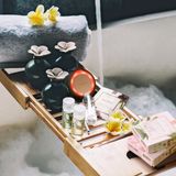 FOREO - UFO™ 2 - Gezichtsbehandeling - Zwart - Huidverjongingsapparaat