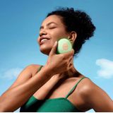FOREO UFO 3 go Gezichtsmaskers-huidverzorgingsapparaat onderweg – vochtinbrengende crème – anti-aging verzorging – volledig spectrum led- en roodlichttherapie – thermotherapie – T-sonic-massage