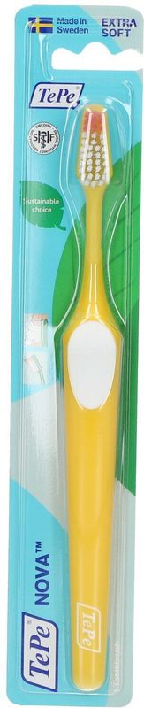 TePe - Nova Extra Soft - Tandenborstel - Antislip Handvat - Buigbare Borstelhals
